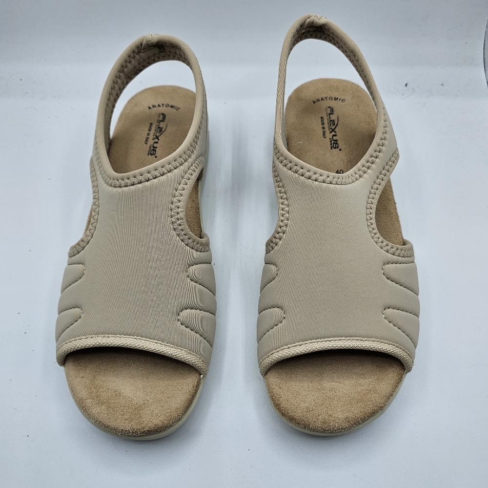 Flexus by Spring Step Nyaman Sandals